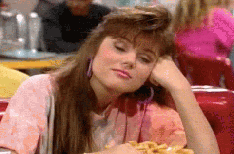 Saved By The Bell GIF - Saved By The Bell Kelly Kapowski Tiffani Thiessen GIFs
