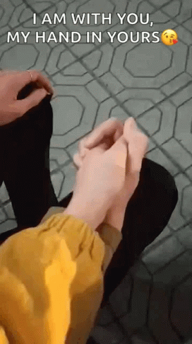 Hold Hands GIF - Hold Hands Love GIFs