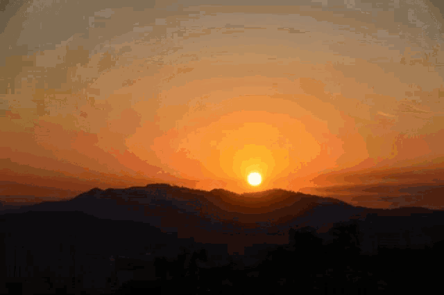 일출 태양 해 새벽 하루 기상 하늘 여명 어스름 노을 석양 GIF - Sunrise Sun Morning GIFs