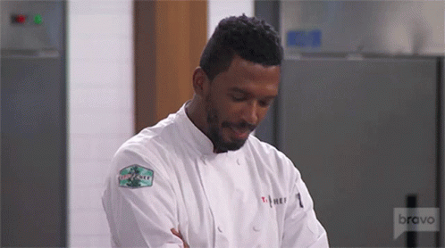 Listening Top Chef GIF - Listening Top Chef Acting Confident GIFs