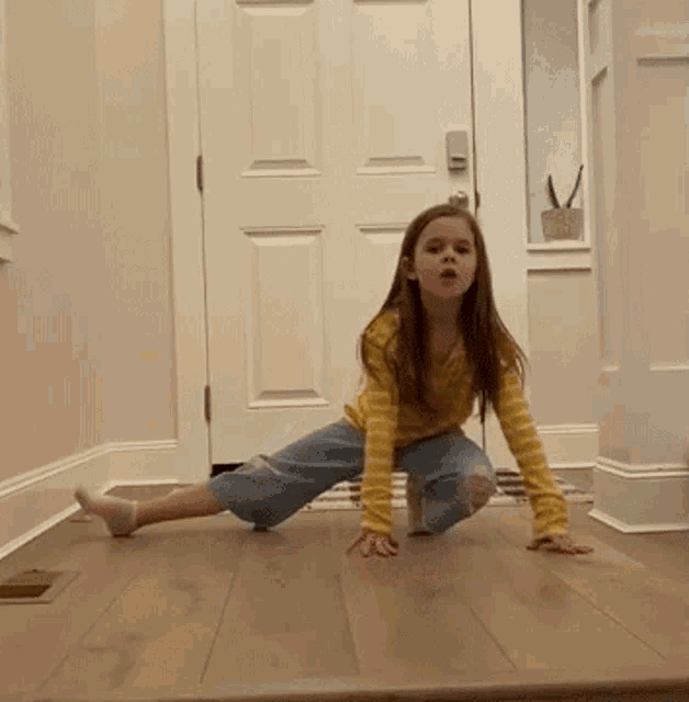 Breakdance Claire Crosby GIF - Breakdance Claire Crosby Claire And The Crosbys GIFs