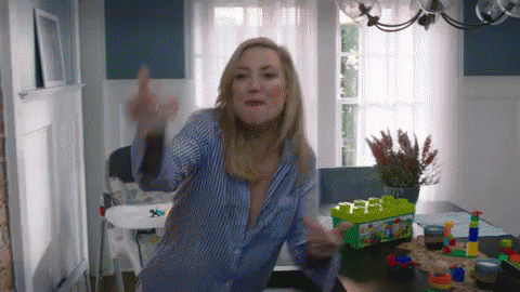 What?! GIF - Mothers Day Movie Kate Hudson Omg GIFs