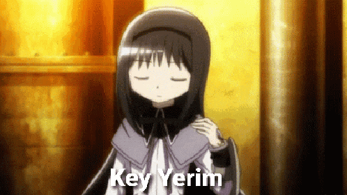 a black haired anime girl with a purple hood says key yerim