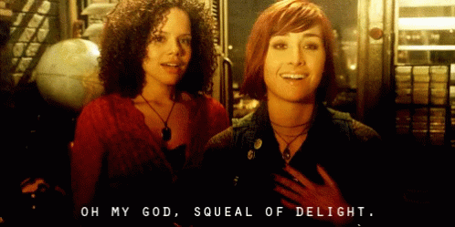 Squeal Delight GIF - Squeal Delight Claudia GIFs