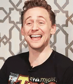 Tom Hiddleston Face Palm GIF - Tom Hiddleston Face Palm Laugh GIFs