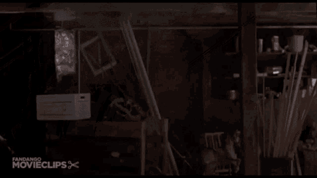 Home Alone2 Light Switch GIF - Home Alone2 Light Switch Harry Gets Light GIFs