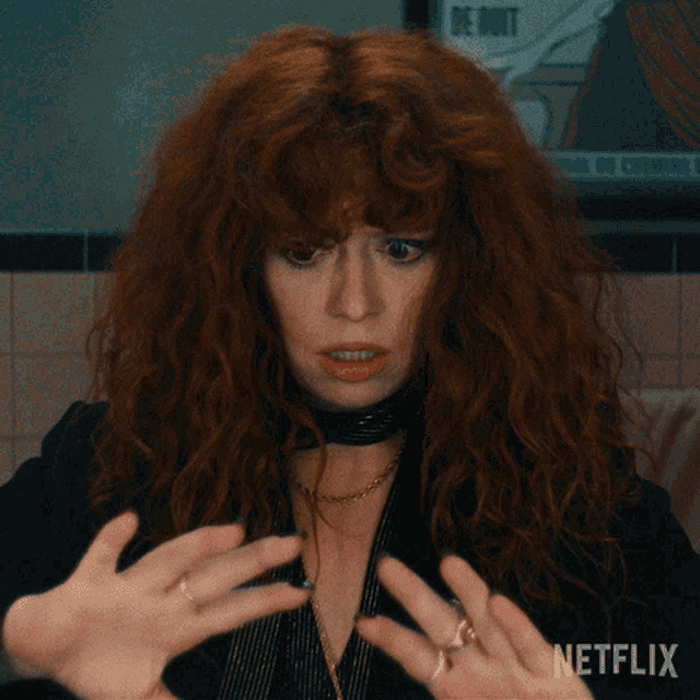 What Is Happening To Me Nadia Vulvokov GIF - What Is Happening To Me Nadia Vulvokov Natasha Lyonne GIFs