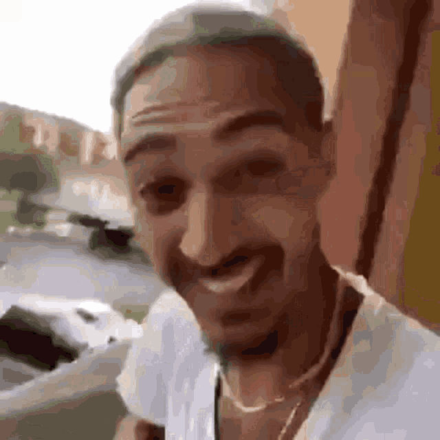 Laughing Guy GIF - Laughing Guy Suicide GIFs