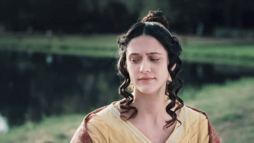 Wives Of The Landed Gentry Sophie Hopkins GIF - Wives Of The Landed Gentry Sophie Hopkins GIFs