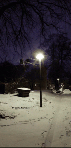Luces Frokrn_gloria GIF - Luces Frokrn_gloria Lampara GIFs
