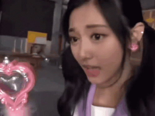 Tzuyu Serious GIF - Tzuyu Serious Disappointed GIFs