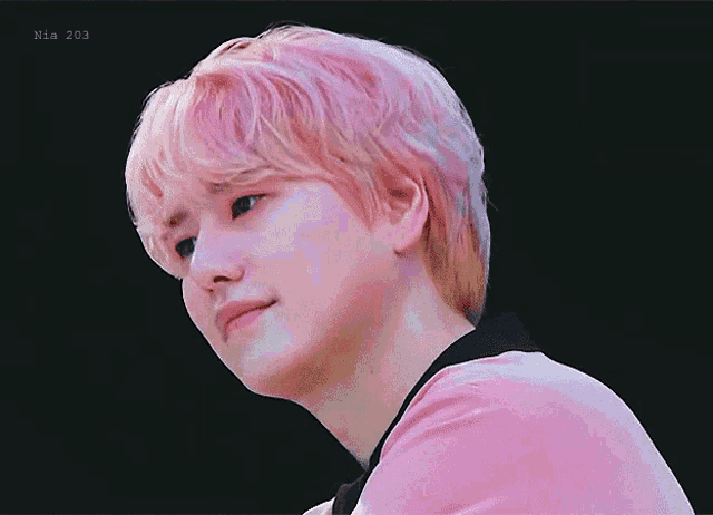Super Junior Kyuhyun GIF - Super Junior Kyuhyun Pink GIFs