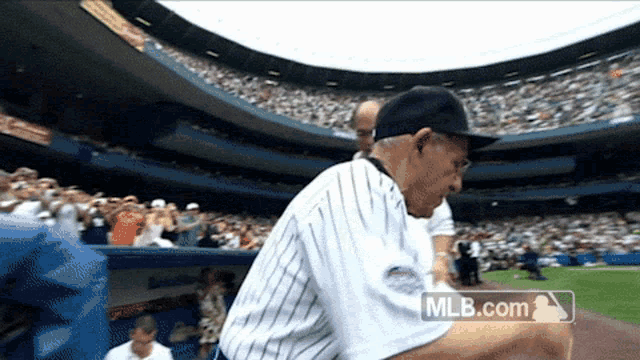 New York Yankees Yogi Berra GIF - New York Yankees Yogi Berra Ny Yankees GIFs