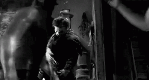 Leatherface Horror GIF - Leatherface Horror Chainsaw GIFs