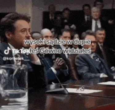 Tony Stark Sąd GIF