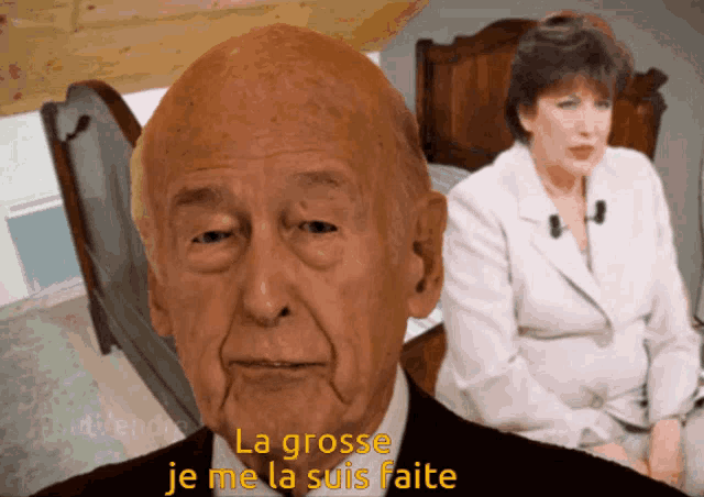 Giscard Roselyne Bachelot Baiseur Lit GIF - Giscard Roselyne Bachelot Baiseur Lit GIFs