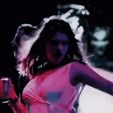 Ana Clara Dancing GIF - Ana Clara Dancing Tipsy GIFs