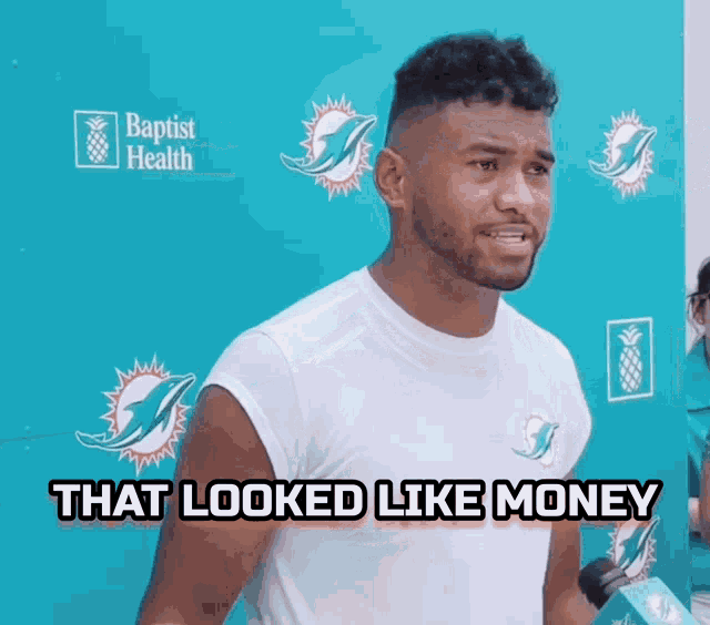 Lookrizzle2 Miami Dolphins GIF - Lookrizzle2 Lookrizzle Miami Dolphins GIFs