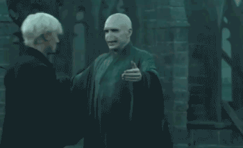 Voldemort E Draco Abraço GIF - Abracos Harrypotter Malfoy GIFs