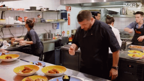 Whos The Boss Here Manu Feildel GIF - Whos The Boss Here Manu Feildel My Kitchen Rules GIFs