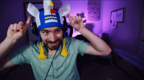 Mrnthemrs Chicken Hat GIF - Mrnthemrs Chicken Hat Mr And The Mrs GIFs