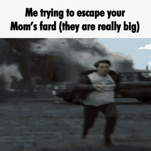 Mom Fart GIF - Mom Fart Escape GIFs