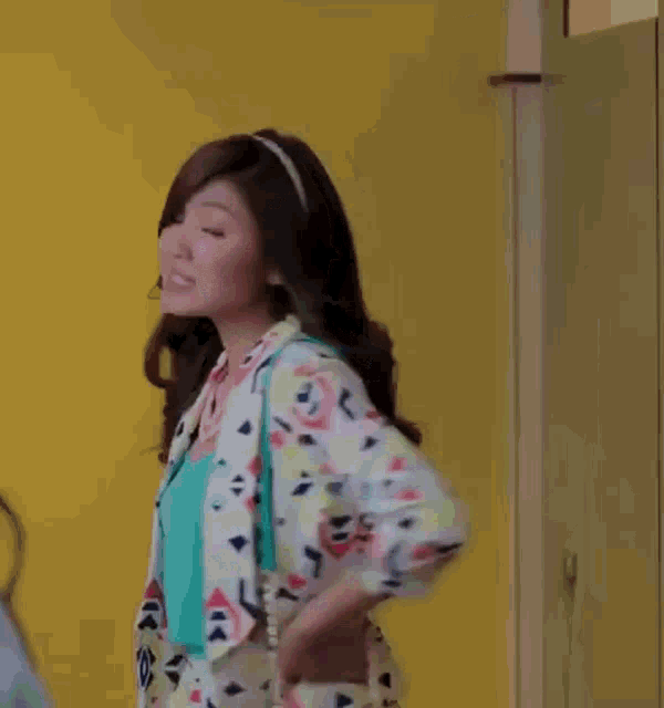 Nadine Lustre Talk Back And Youre Dead GIF - Nadine Lustre Talk Back And Youre Dead Tbyd GIFs