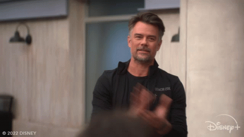 Clapping Josh Duhamel GIF - Clapping Josh Duhamel The Mighty Ducks Game Changers GIFs