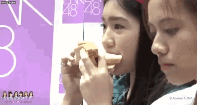 Jennis Eating GIF - Jennis Eating Bnk48 GIFs