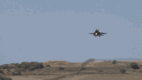 Haf F-16 GIF - Haf F-16 Landing GIFs
