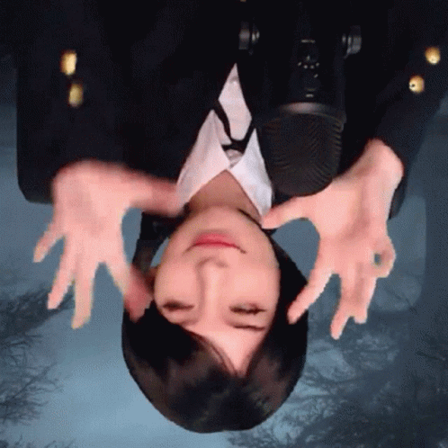 Inverse Squeeze Upside Down GIF - Inverse Squeeze Upside Down Upside Down Squeeze GIFs