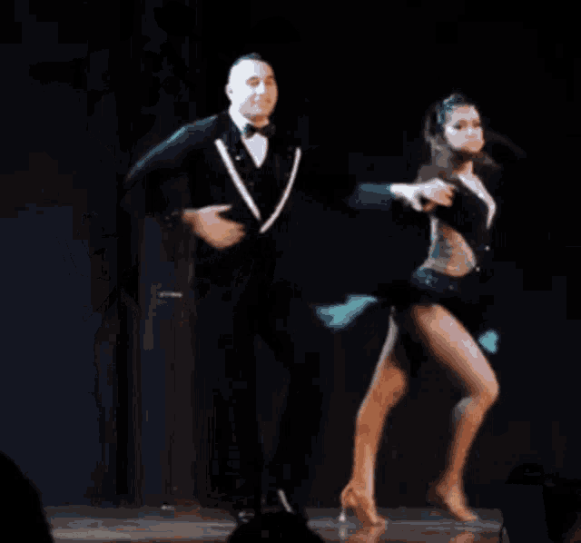 Disco Dancing Skirt Twirl GIF - Disco Dancing Skirt Twirl Dancing GIFs