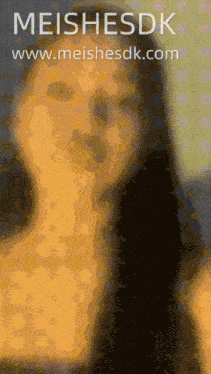 a blurred image of a woman with the website www.meishesdk.com in the corner