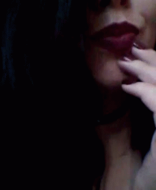 Selfie Kiss GIF - Selfie Kiss Lips GIFs