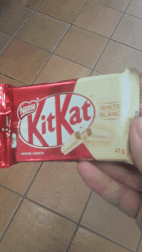 Kitkat White Kitkat GIF - Kitkat White Kitkat Nestle GIFs