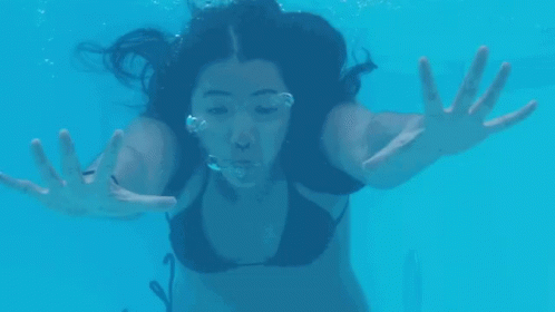Sillypipat Swimming GIF - Sillypipat Swimming Underwater GIFs