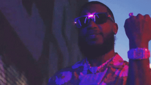 Iced Out Gucci Mane GIF - Iced Out Gucci Mane Enchanting GIFs