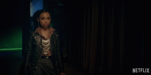 The Fuck Is Wrong Wiith You Logan Browning GIF - The Fuck Is Wrong Wiith You Logan Browning Samantha White GIFs