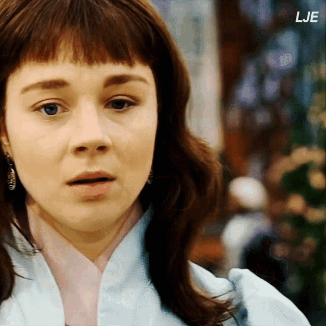 Claudia Jessie Eloise Bridgerton GIF
