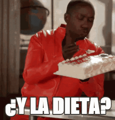 Y La Dieta GIF - Cake Diet What Diet GIFs