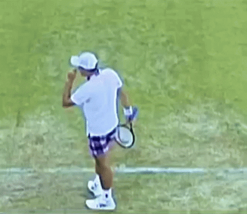 Aslan Karatsev Shimmy Shake GIF - Aslan Karatsev Shimmy Shake Tennis GIFs