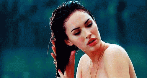Megan Fox Drying Hair GIF - Megan Fox Drying Hair Bath Time GIFs