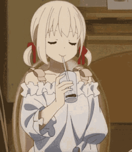 Lycoris Recoil Drink GIF - Lycoris Recoil Drink Anime GIFs