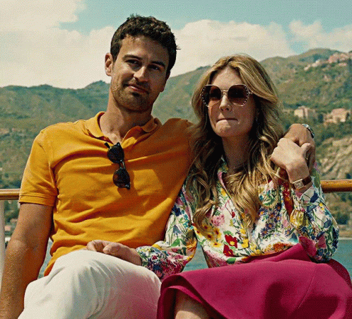 Theo James Meghann Fahy GIF - Theo James Meghann Fahy The White Lotus GIFs