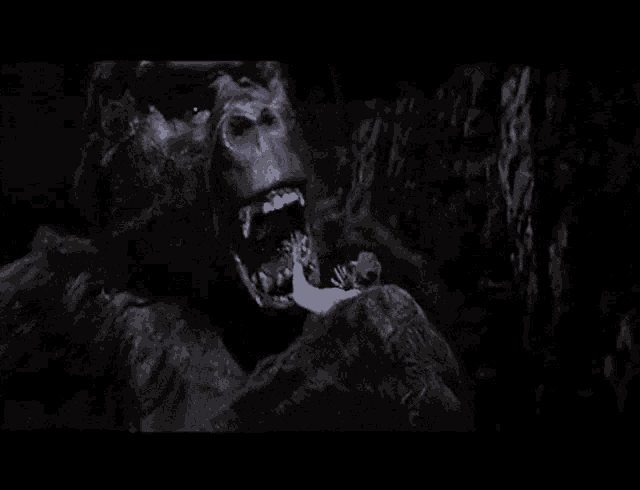 King Kong Vore GIF - King Kong Vore Giant GIFs