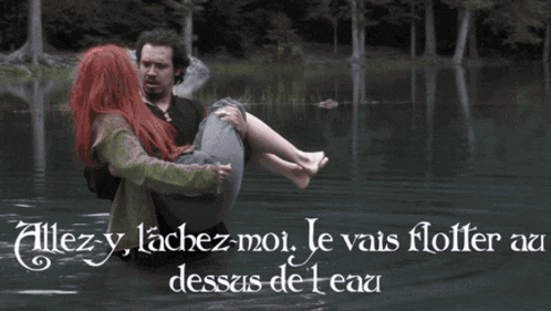a man in the water with the words allez y lachez moi