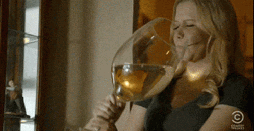Big Wine Only One Glass GIF - Big Wine Only One Glass Huge Glass Of Wing GIFs
