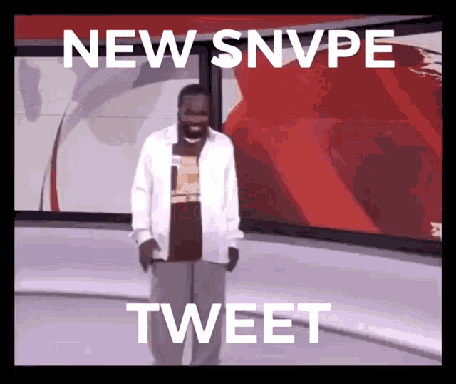 a man is standing in front of a screen that says new snvpe tweet on it