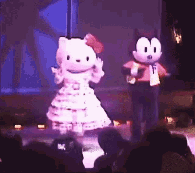 Felix The Cat Hello Kitty GIF - Felix The Cat Hello Kitty Dancing GIFs