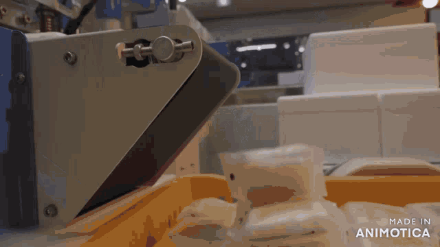 a machine that says made in animotica on the bottom